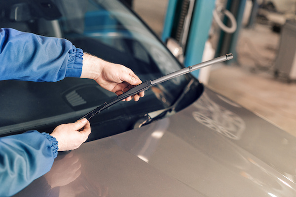 When to Replace Your Windshield Wiper Blades