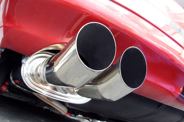 What Are the Signs of Muffler Problems?