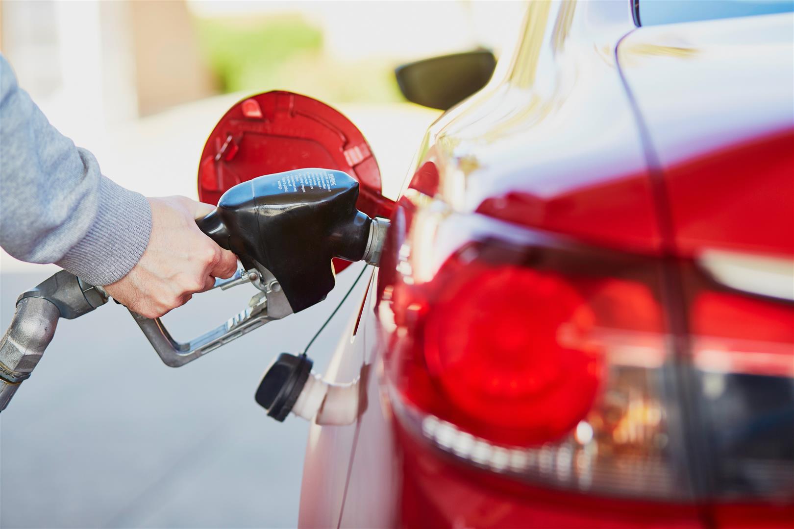 10 Ways to Improve Gas Mileage